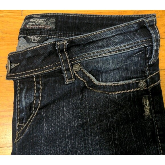 Silver Jeans Women’s Tuesday 16 1/2 29/31 Blue Low Rise Slim Bootcut Medium Wash - Picture 4 of 11